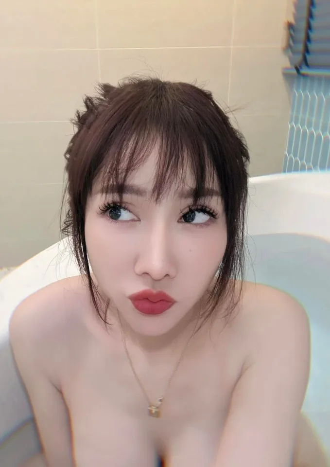 เปิดวาร์ป สาวสวย - youvoom 2
